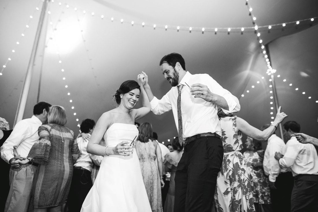 Newlyweds Dancing - Maria Grace Photography