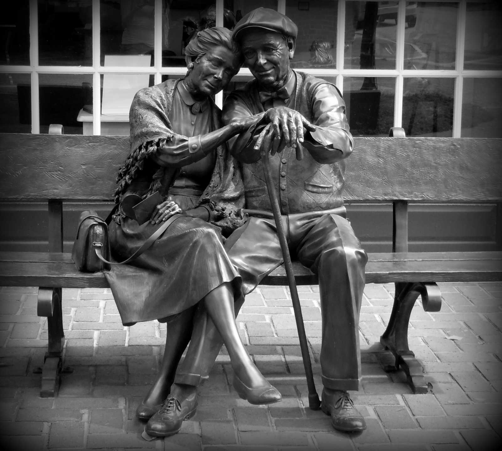 Valentine Couple m eley